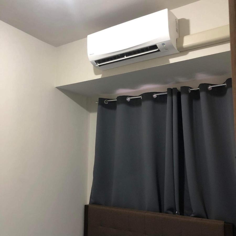 Condo Staycation Near Mall Of Asia Manila Exterior photo