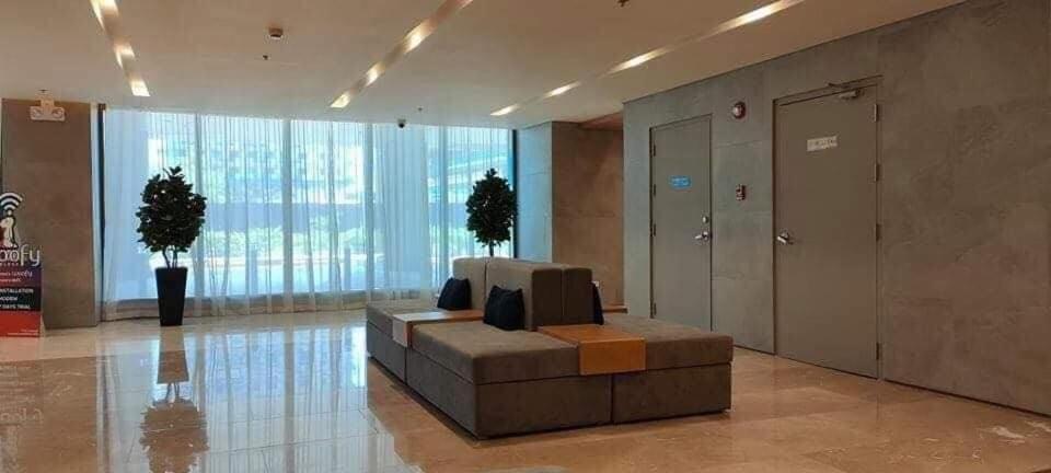 Condo Staycation Near Mall Of Asia Manila Exterior photo